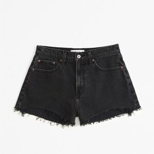 Abercrombie and Fitch cure love the mom shorts high rise